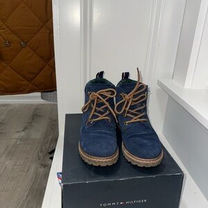 Tommy Hilfiger Blue Chukka Boots